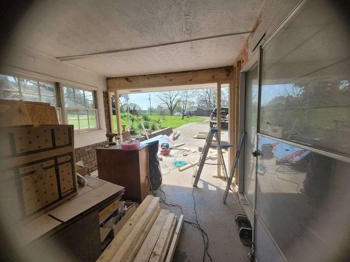 Air movers and dehumidifier for Drying & Dehumidification in Huntington